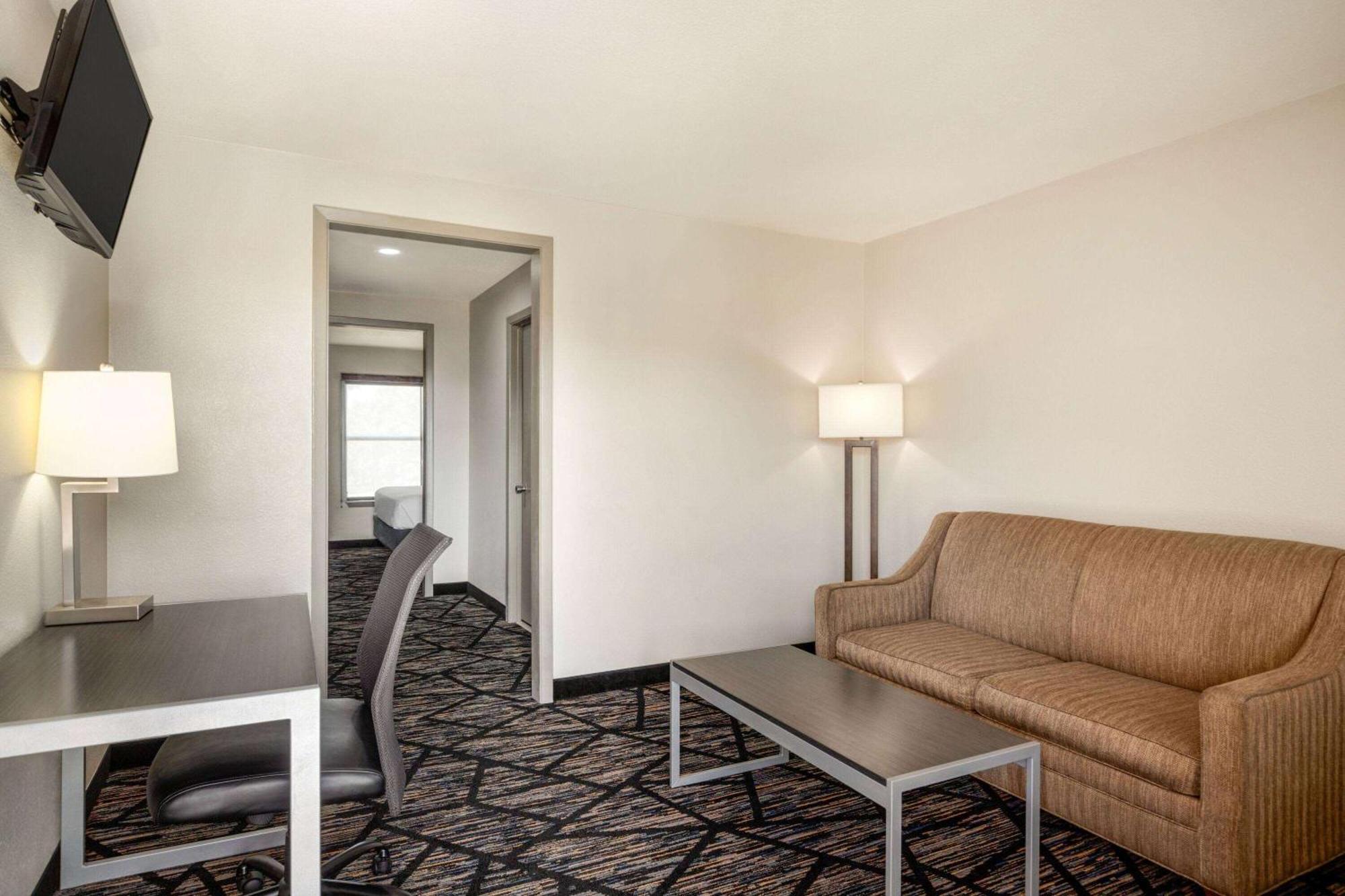 Days Inn By Wyndham San Antonio Near Fiesta Park Ngoại thất bức ảnh
